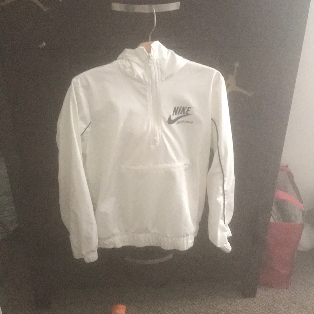 Wind breaker (little boy)